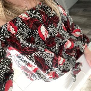 Off shoulder loose top